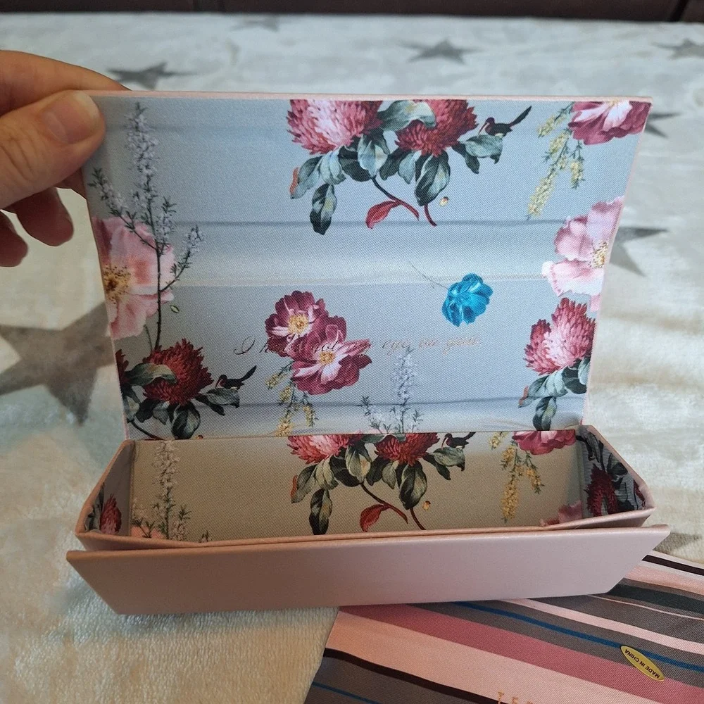 Ted Baker Sunglasses or Glasses Case Pink With Cleaning Cloth